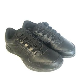Black Tred Safe slip resistant shoes